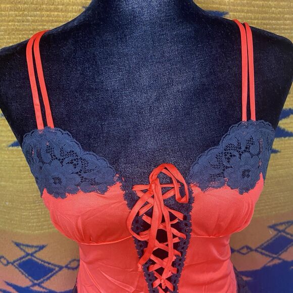 Vintage Formfit Rogers Red/Black Nylon Lace Camisole Lingerie Top. 34/S. USA. - Picture 3 of 12